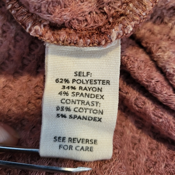 Rolla Coster Washed Distressed Pieced Raw Edge Shark Bite Hem Waffle Tunic Top - Picture 14 of 15